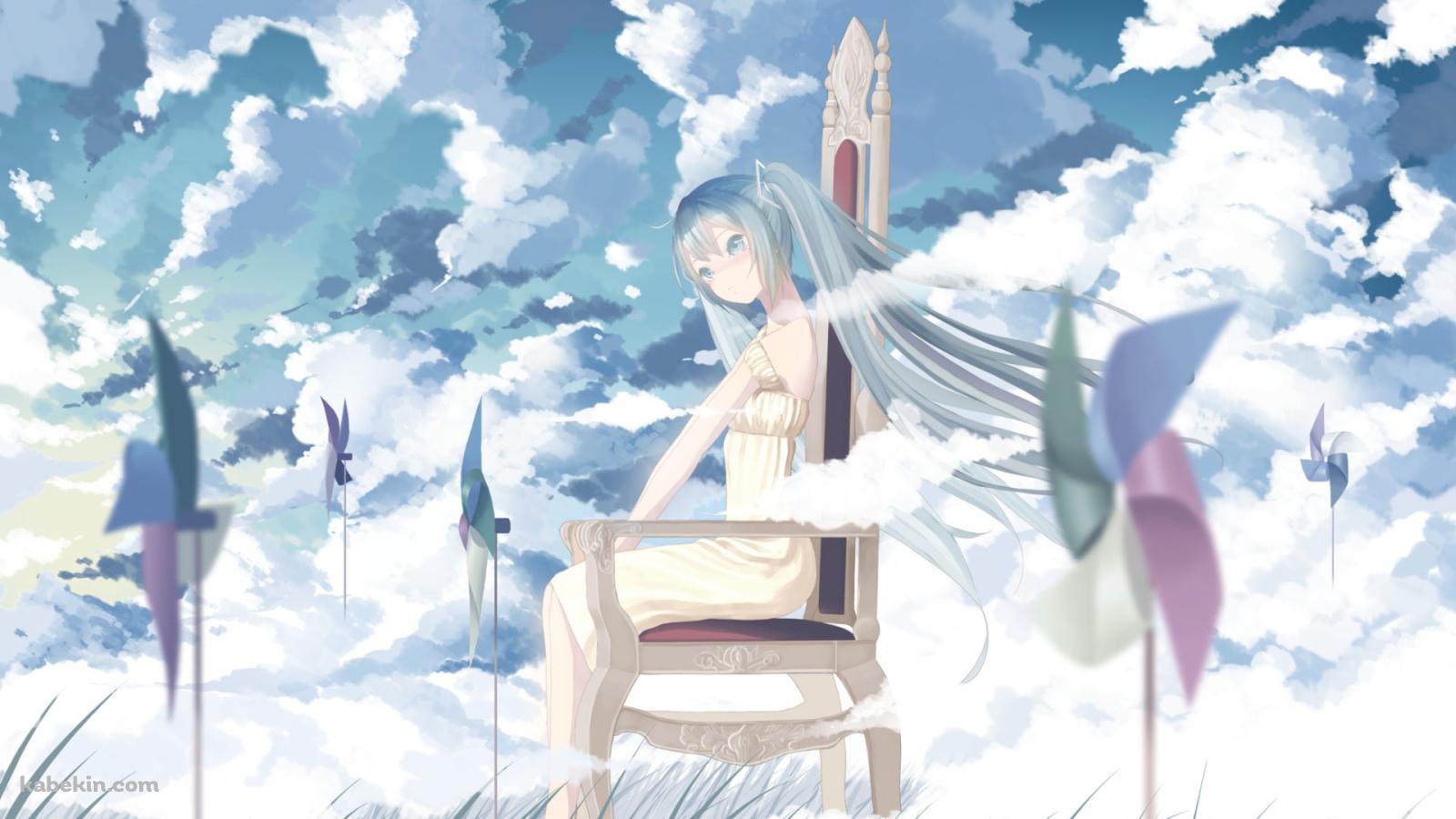 青空の下、椅子に腰かける初音ミク / 無数の風車の壁紙(1600px x 900px) 高画質 PC・デスクトップ用