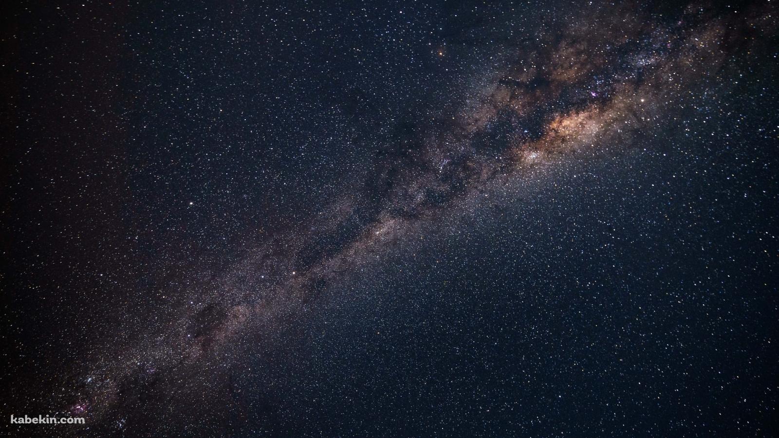 綺麗な銀河 / Galaxy HD 4kの壁紙(1600px x 900px) 高画質 PC・デスクトップ用