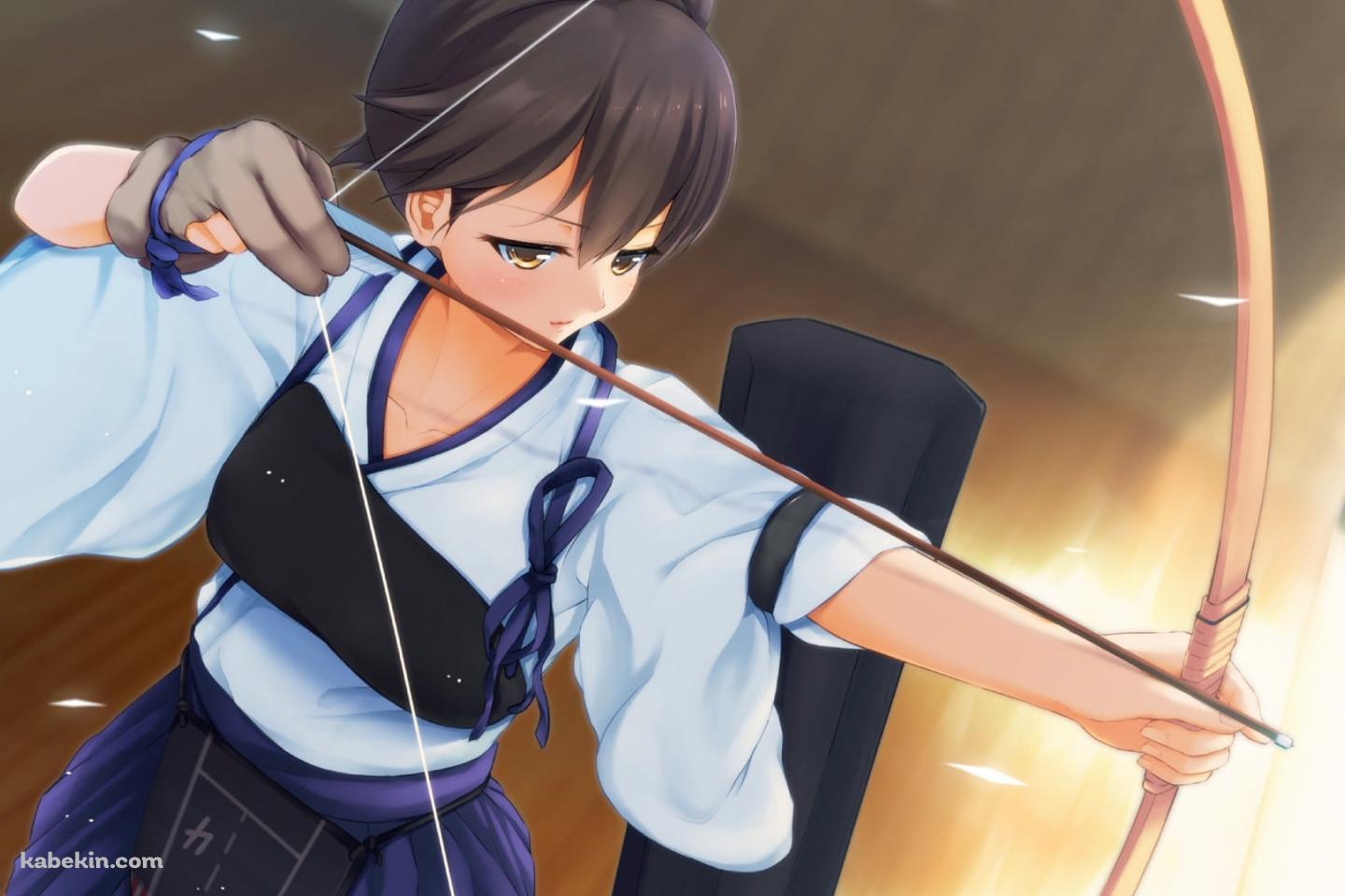 弓を射る袴を着た加賀 / 弓道 / 艦隊これくしょんの壁紙(1440px x 960px) 高画質 PC・デスクトップ用