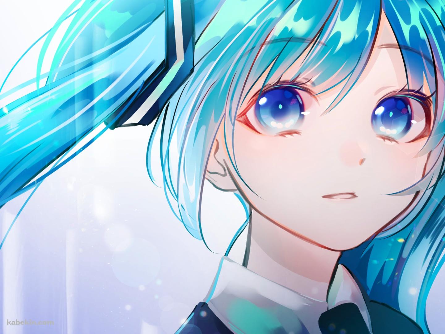クリクリした青い瞳の初音ミク / ボーカロイドの壁紙(1440px x 1080px) 高画質 PC・デスクトップ用