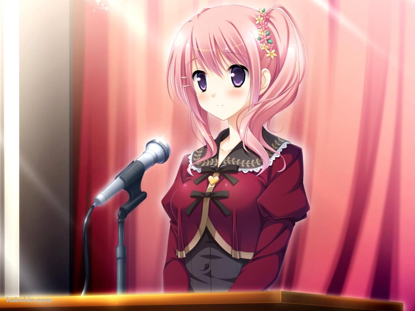 マイクで演説をする小峰まなみ / 桜舞う乙女のロンドの壁紙(1400px x 1050px) 高画質 PC・デスクトップ用