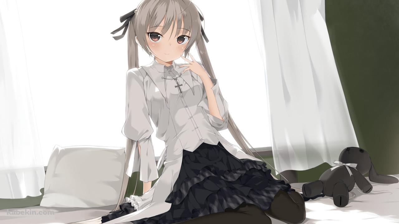 ベッドの上でくつろぐ春日野穹 / ヨスガノソラの壁紙(1280px x 720px) 高画質 PC・デスクトップ用