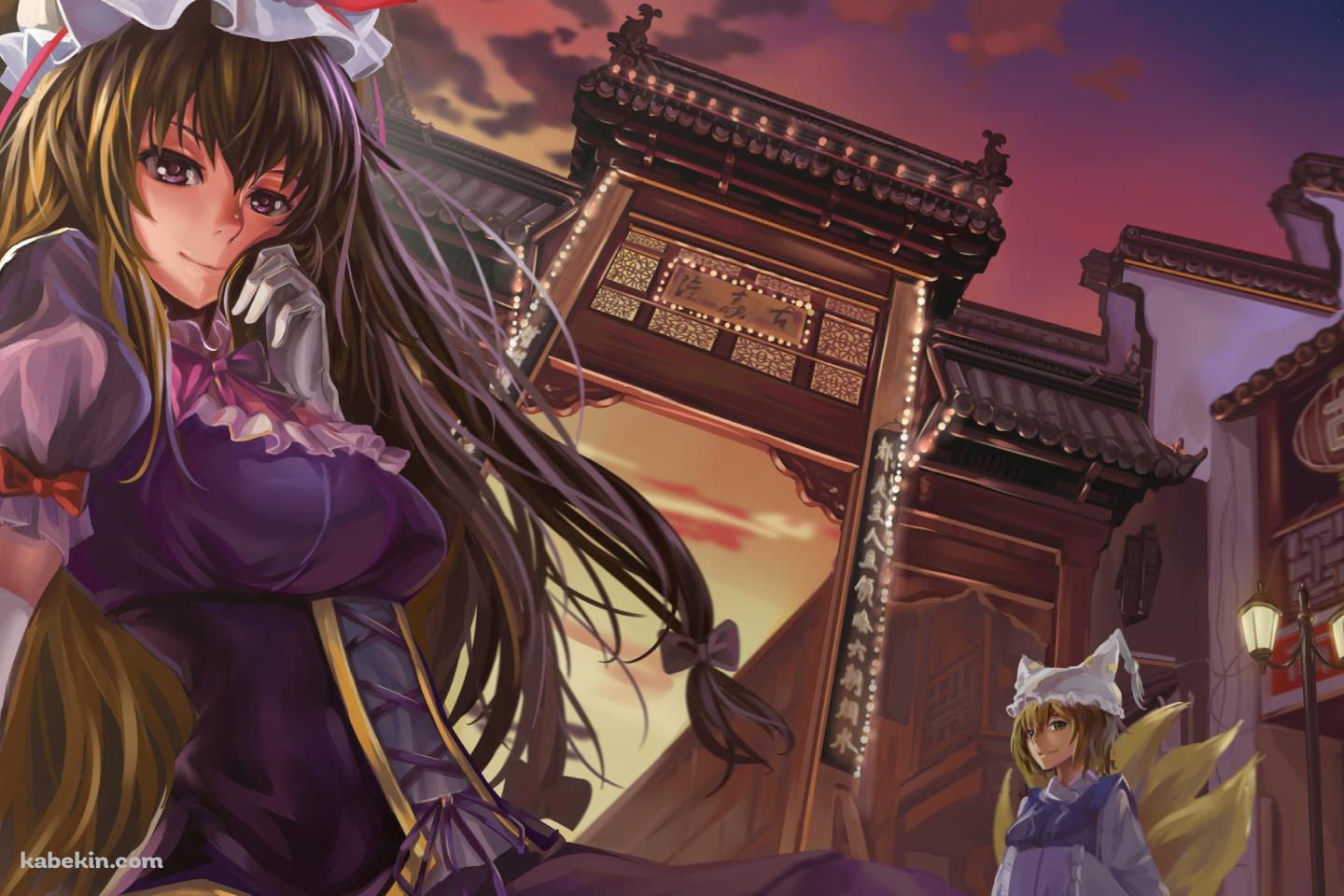 門の前に立つ八雲紫と八雲藍 / 東方の壁紙(1440px x 960px) 高画質 PC・デスクトップ用