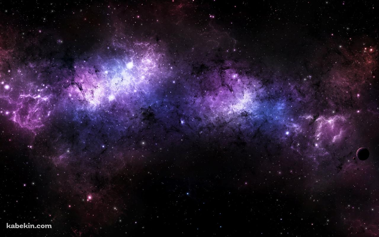 横に広がる広大な紫の宇宙の壁紙(1280px x 800px) 高画質 PC・デスクトップ用