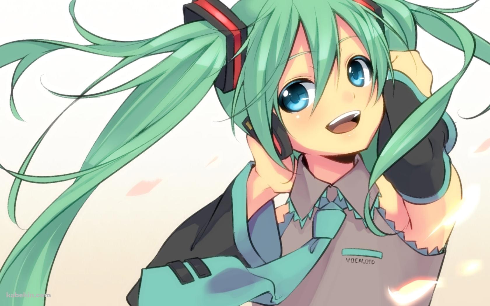 ヘッドフォンに手をかける笑顔の初音ミク / 桜の花びら / ボーカロイドの壁紙(1680px x 1050px) 高画質 PC・デスクトップ用