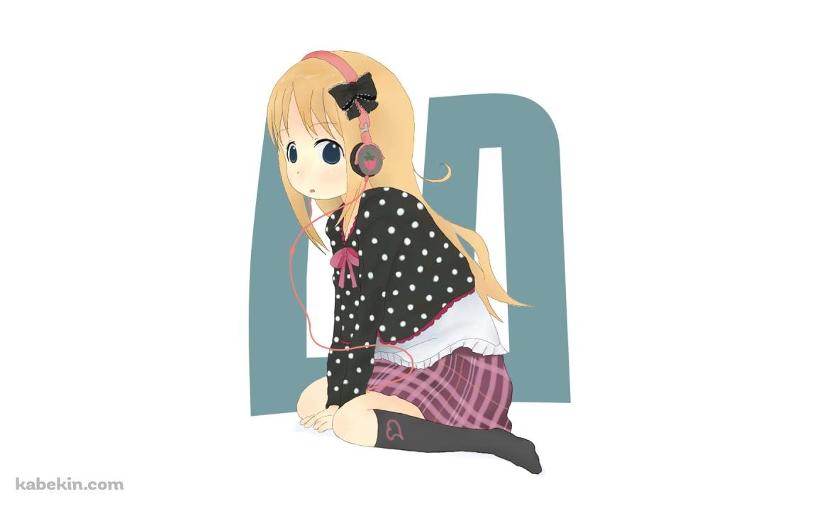 ピンクのヘッドフォンで音楽を聴くアナ・コッポラ / 苺ましまろの壁紙(1152px x 720px) 高画質 PC・デスクトップ用