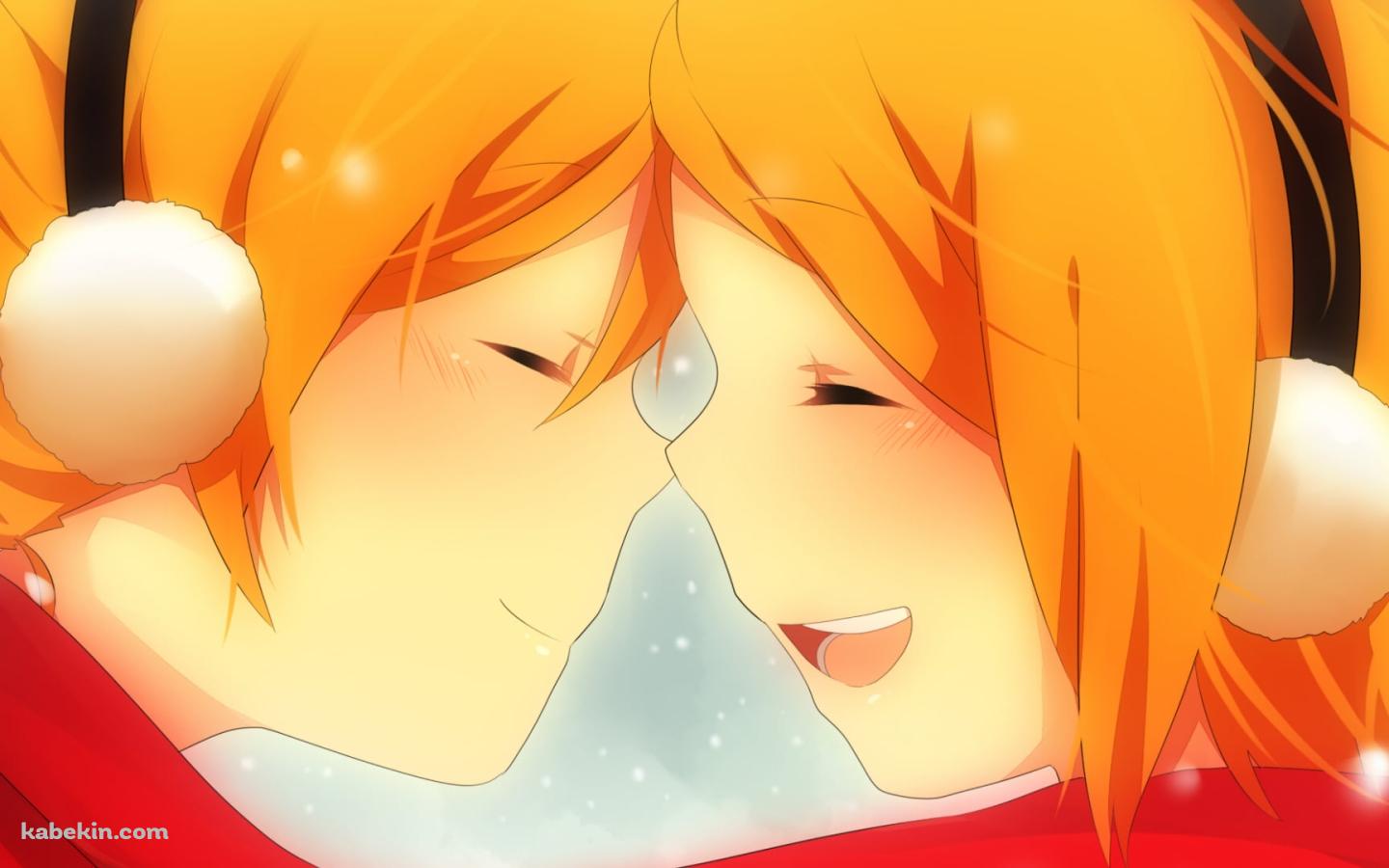 雪が降る中、マフラーを共有し向き合う鏡音リンと鏡音レン / ボーカロイドの壁紙(1440px x 900px) 高画質 PC・デスクトップ用