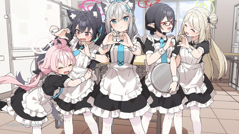 メイド姿でハートマークを作る砂狼シロコ、小鳥遊ホシノ、十六夜ノノミ、黒見セリカ、奥空アヤネ / ブルーアーカイブの壁紙(960px x 540px) 高画質 PC・デスクトップ用