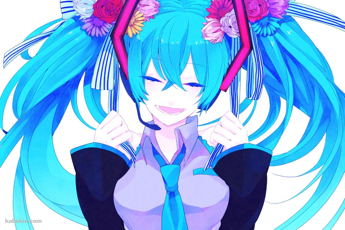 ツインテールの髪を持つ笑顔の初音ミク / 花の髪飾り / ボカロの壁紙(1440px x 960px) 高画質 PC・デスクトップ用