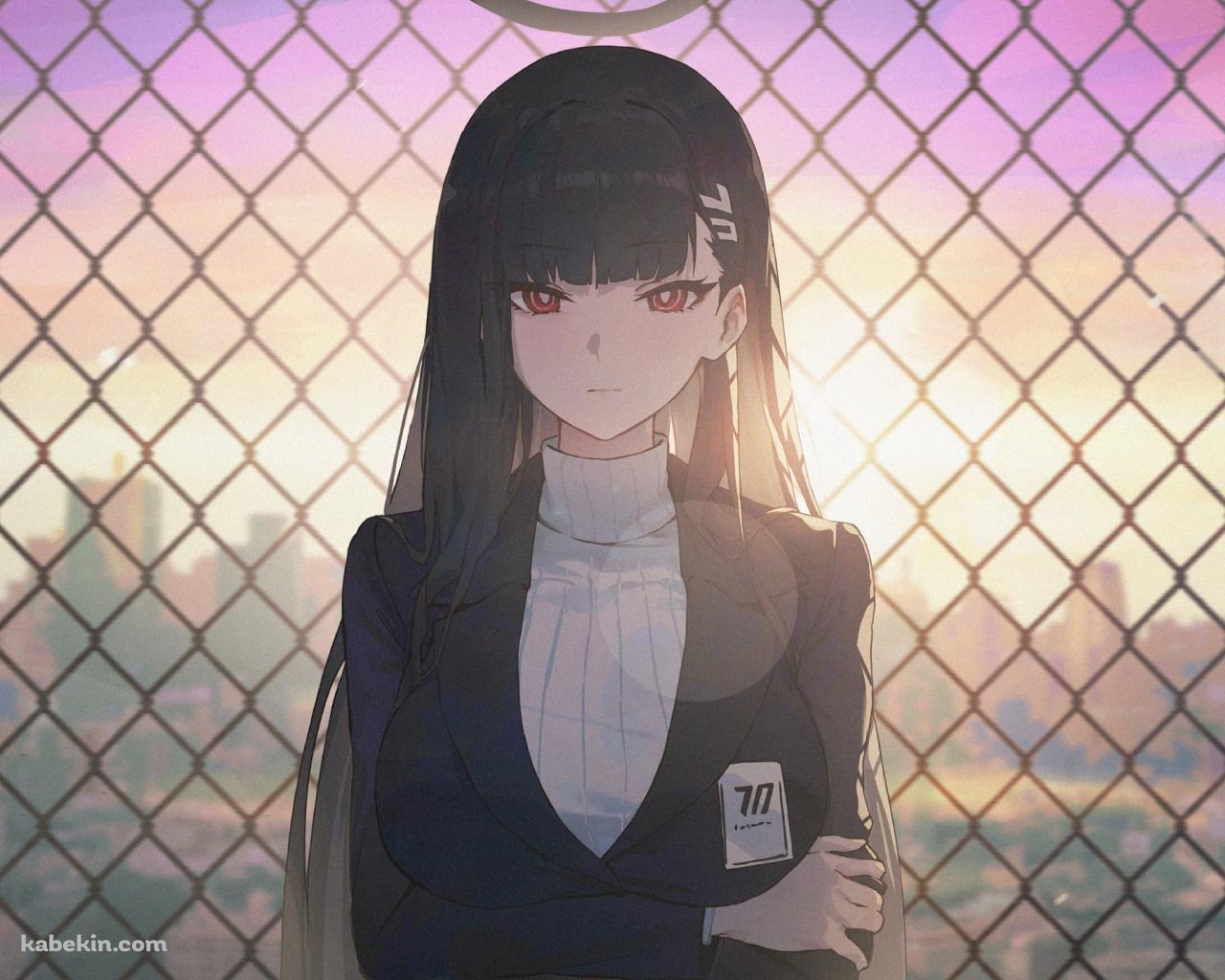 フェンスの前に立つ調月リオ / ブルーアーカイブの壁紙(1280px x 1024px) 高画質 PC・デスクトップ用