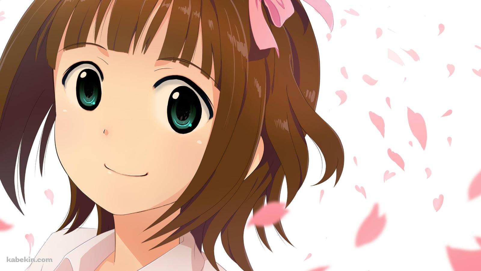 桜の花びらとピンクのリボンを頭につけた天海春香 / アイドルマスターの壁紙(1600px x 900px) 高画質 PC・デスクトップ用