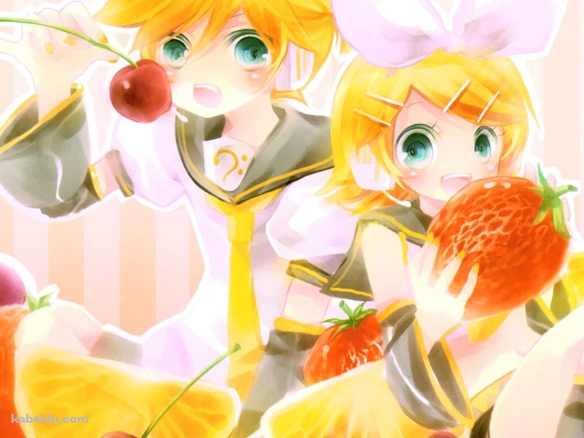 苺を持つ鏡音リンとサクランボを持つ鏡音レン / ボーカロイドの壁紙(1152px x 864px) 高画質 PC・デスクトップ用