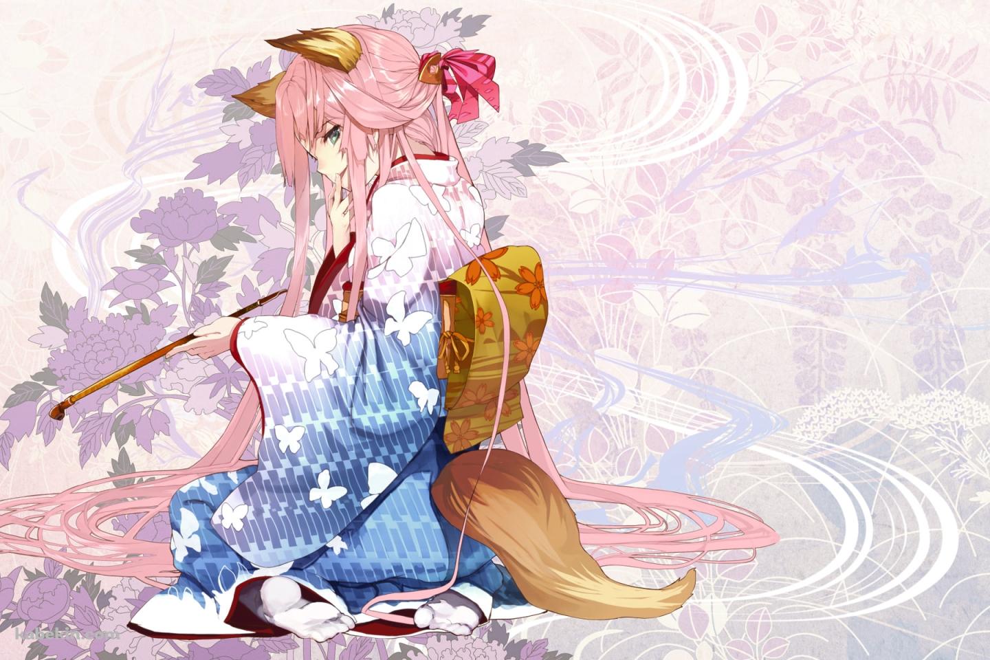 狐の耳、尻尾が生えたパイプを持つ着物の女性の壁紙(1440px x 960px) 高画質 PC・デスクトップ用