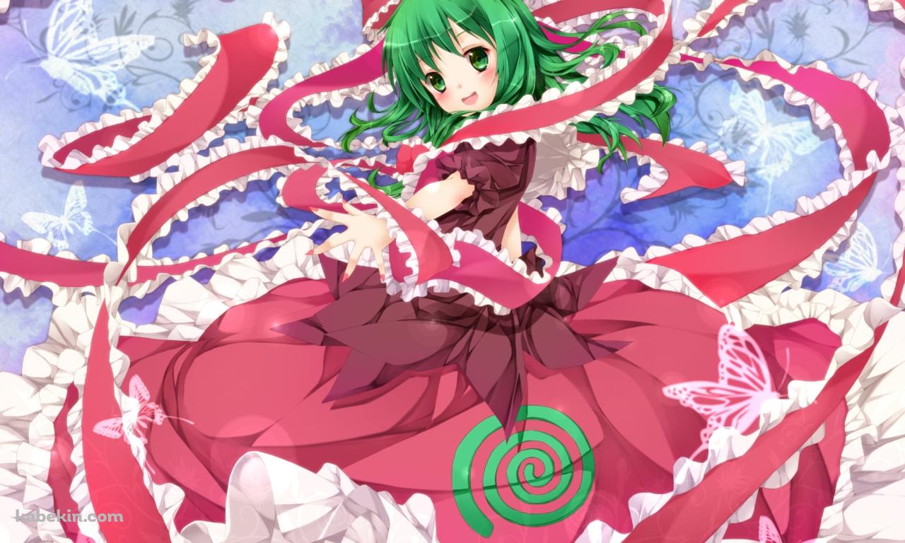 ピンクのドレスを着た笑顔の鍵山雛 / 東方の壁紙(1280px x 768px) 高画質 PC・デスクトップ用