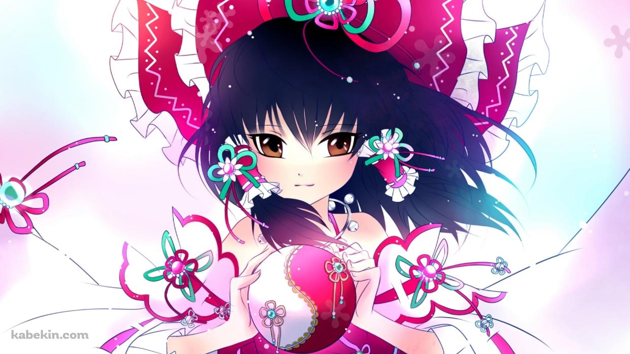 ピンクと白の毬を持つ博麗霊夢 / 東方の壁紙(1242px x 698px) 高画質 PC・デスクトップ用
