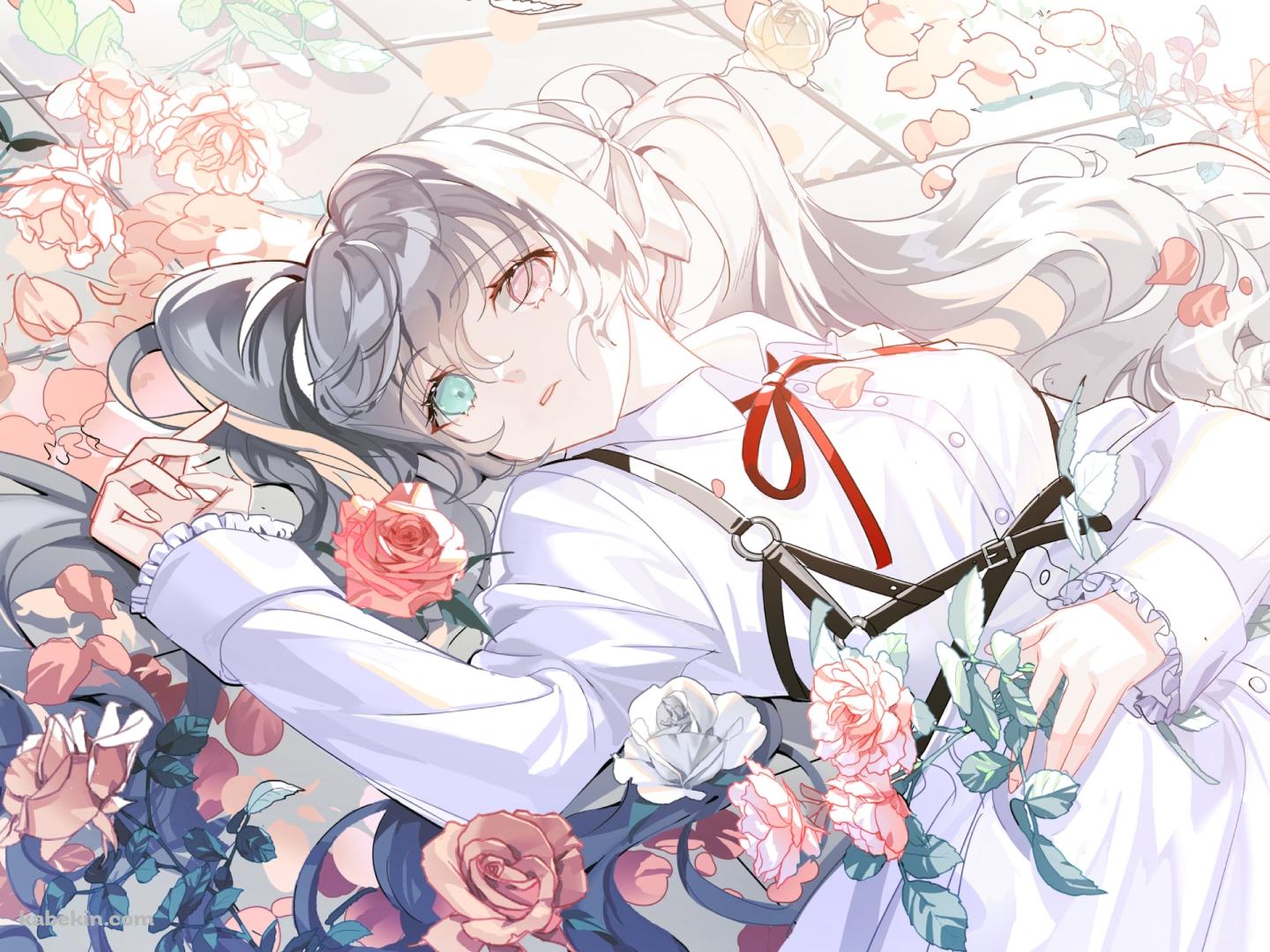 床に仰向けに寝るニーゴミク / 初音ミク / ピンクの薔薇 / プロセカの壁紙(1440px x 1080px) 高画質 PC・デスクトップ用