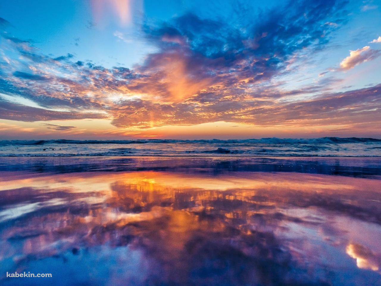 日没の綺麗な海の壁紙(1280px x 960px) 高画質 PC・デスクトップ用