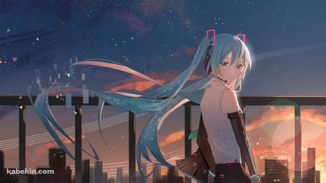 夜の街のビルと振り返る初音ミク / ボカロの壁紙(1051px x 591px) 高画質 PC・デスクトップ用