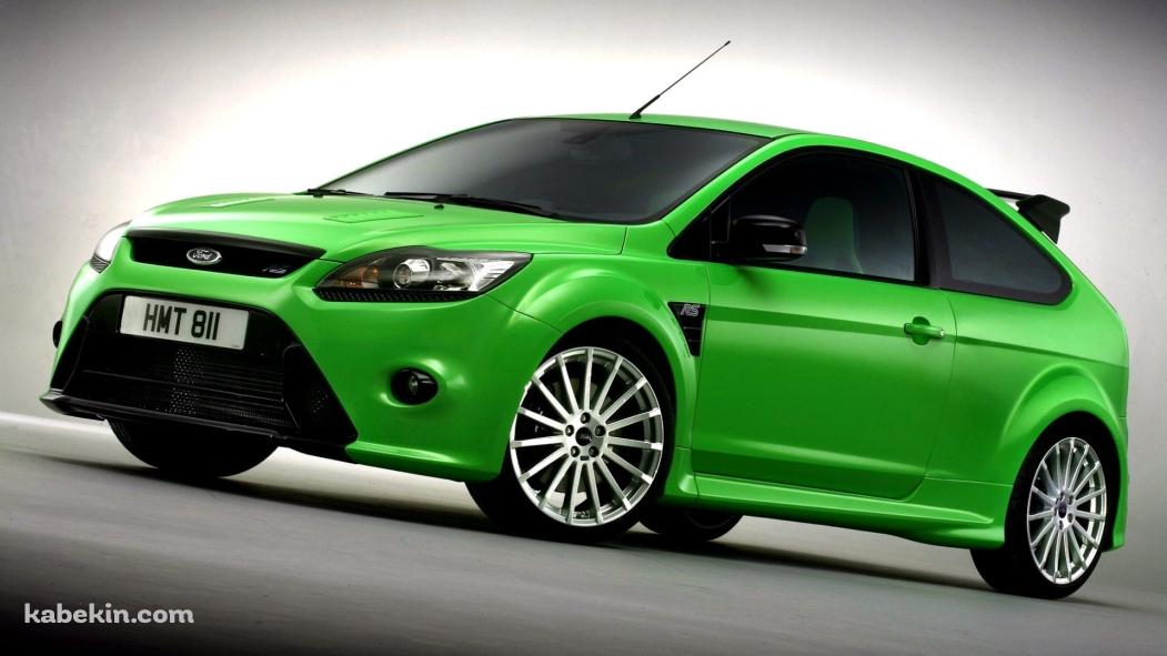フォード フォーカス RS / Ford Focus RS / 緑の壁紙(1051px x 591px) 高画質 PC・デスクトップ用