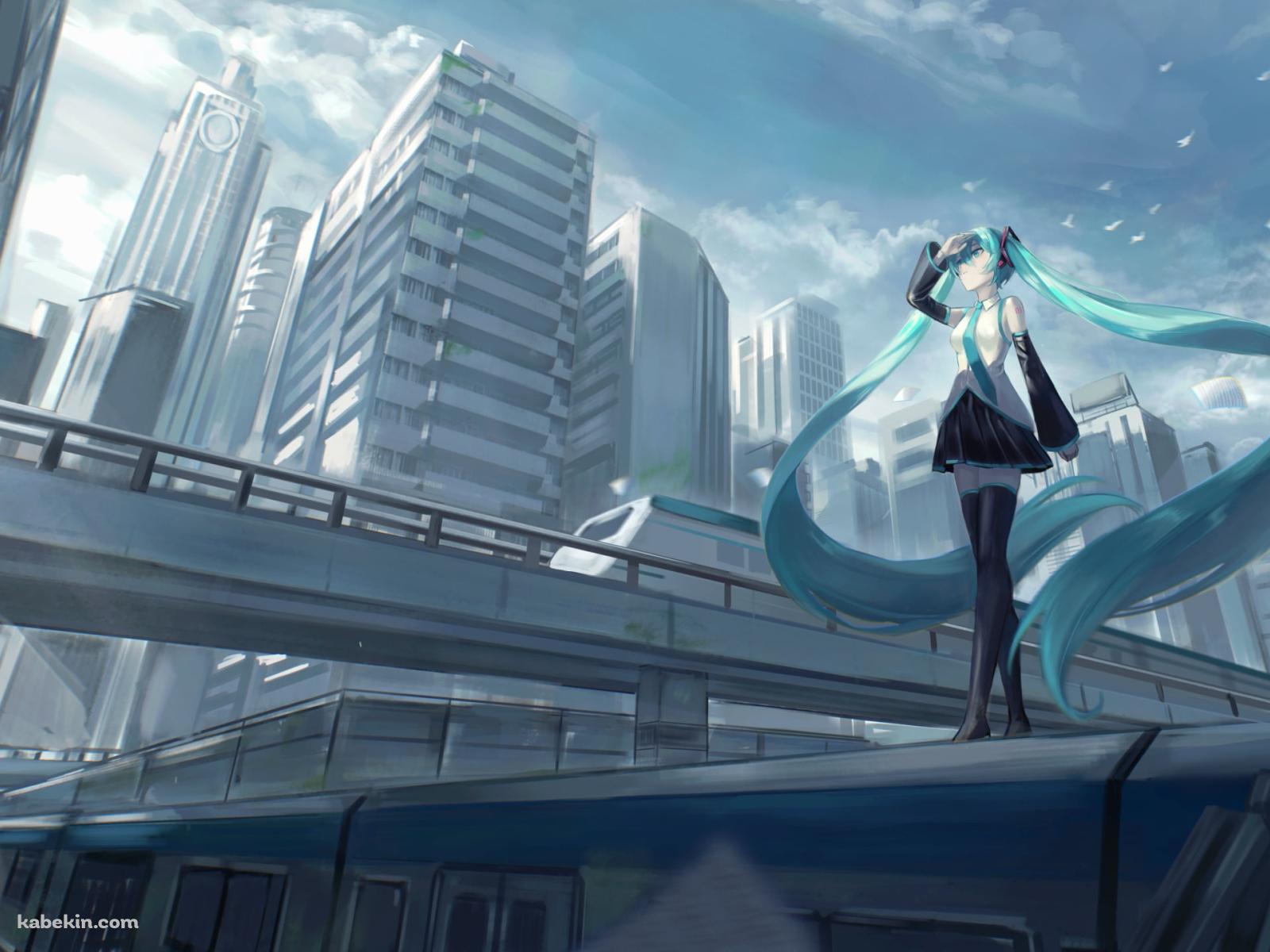 電車の上に乗り遠くを見つめる初音ミク / ボーカロイドの壁紙(1600px x 1200px) 高画質 PC・デスクトップ用