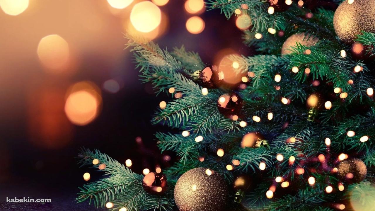 キラキラのクリスマスツリー / 飾り / オーナメント / ピンボケの壁紙(1280px x 720px) 高画質 PC・デスクトップ用